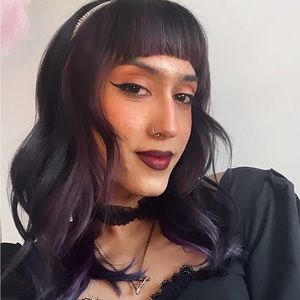 Meet your Posher, Naiomi